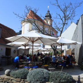 Gourmet Jižní Morava - kavárny a cukrárny jižní Morava - Café Fara Klentnice